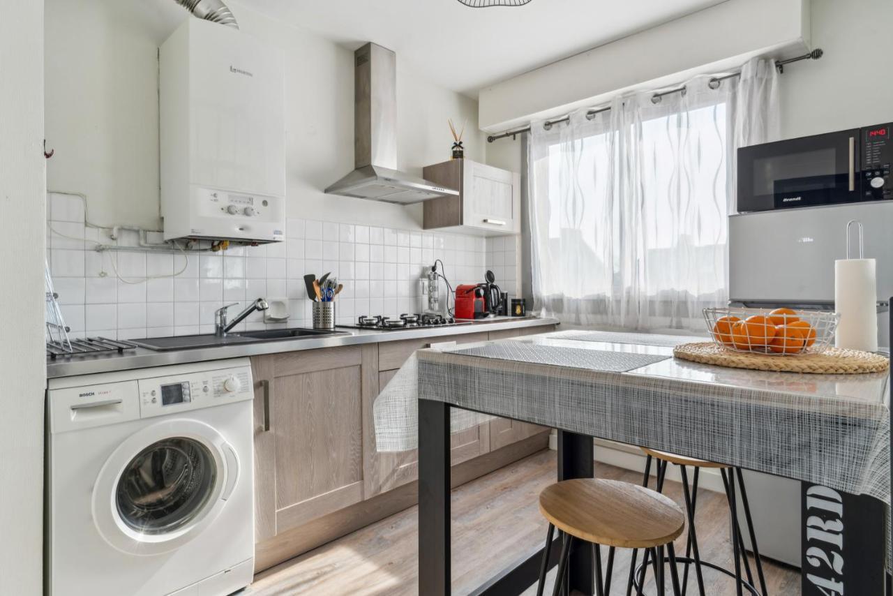 Ferienwohnung La Jol'Nantaise - Proche Tram Ligne 2 & 3 Et Bus Nantes Exterior foto